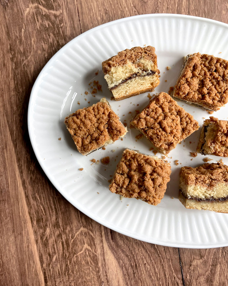 CinnamonCrisp Coffee Cake Fikabröd